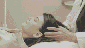 Patient receiving IASIS Microcurrent Neurofeedback at a wellness clinic