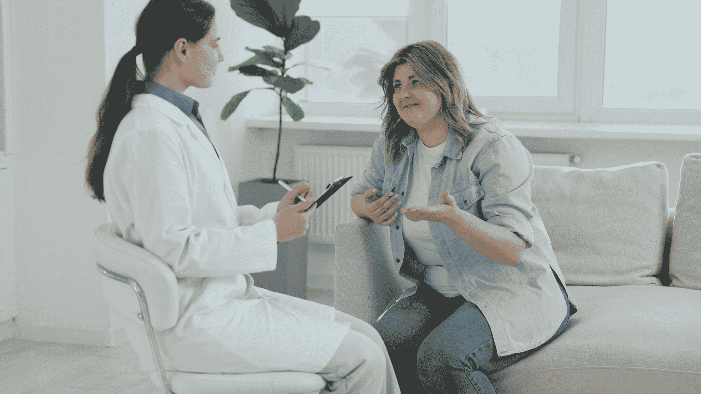 Patient discussing GLP-1 medical weight loss with a healthcare provider